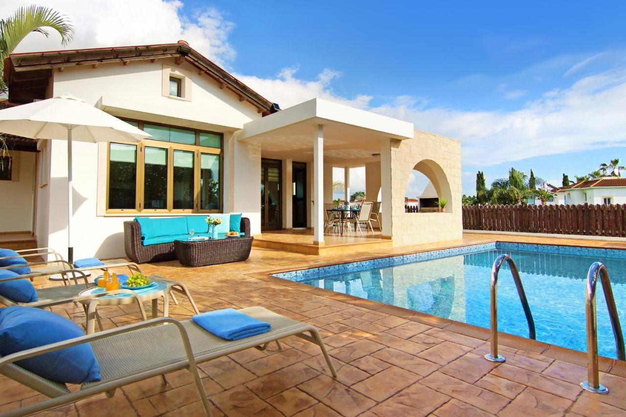 Villa Merry Agia Napa Exterior foto