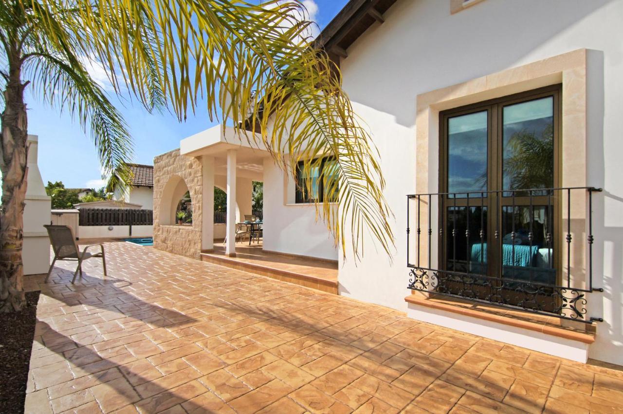 Villa Merry Agia Napa Exterior foto