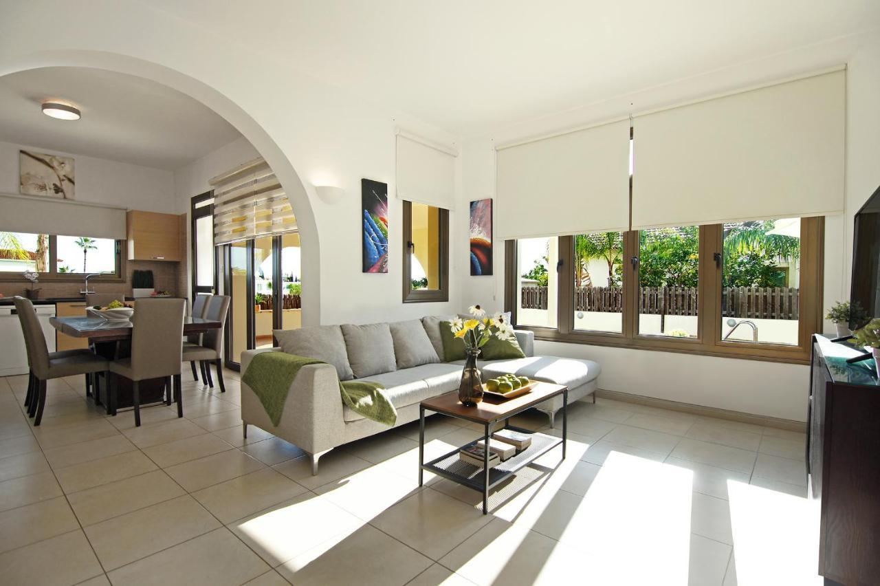 Villa Merry Agia Napa Exterior foto
